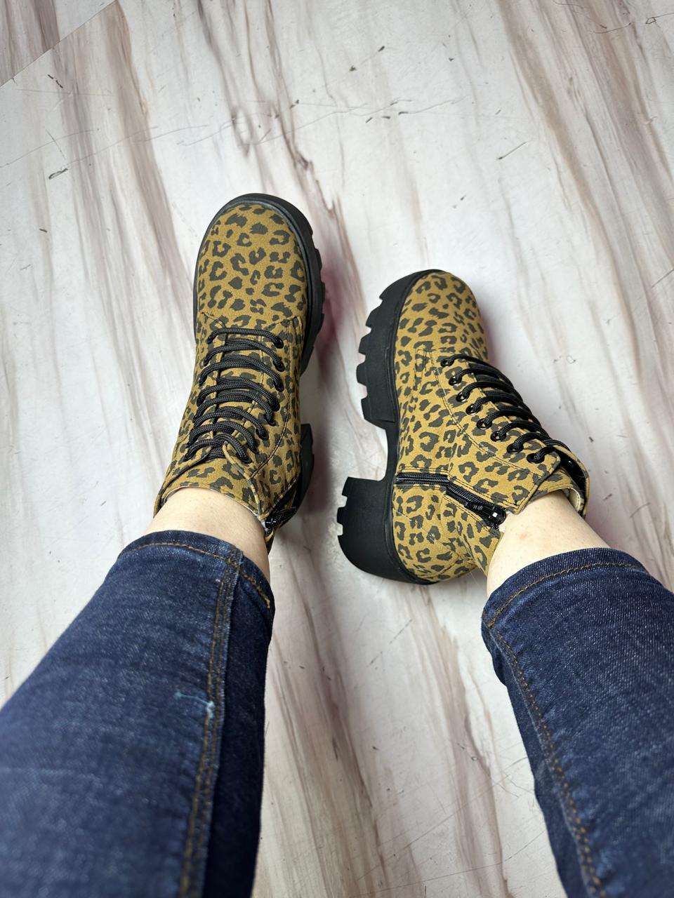 BOTINES CANELA | ANIMAL PRINT